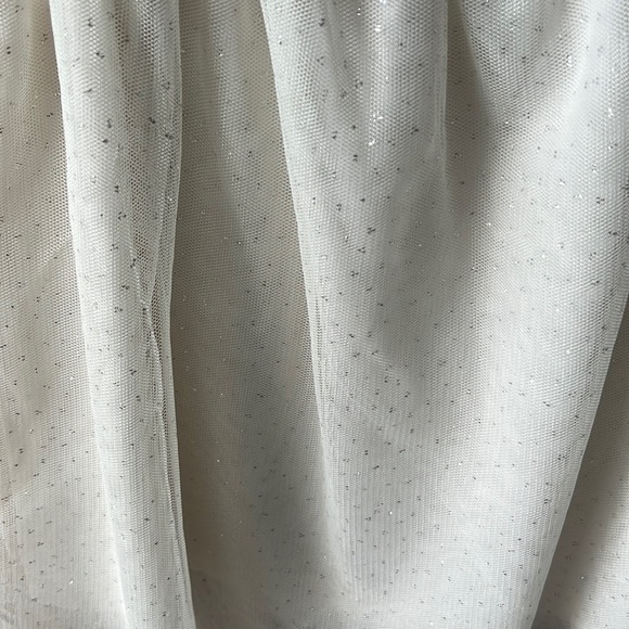 GAP - Picture 4 of 11